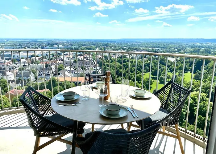 Best Butler Skyline Lodge City Apartment Netflix